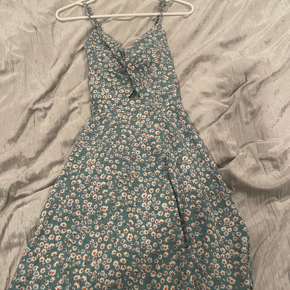 Shein twist front tie back green sun dress
